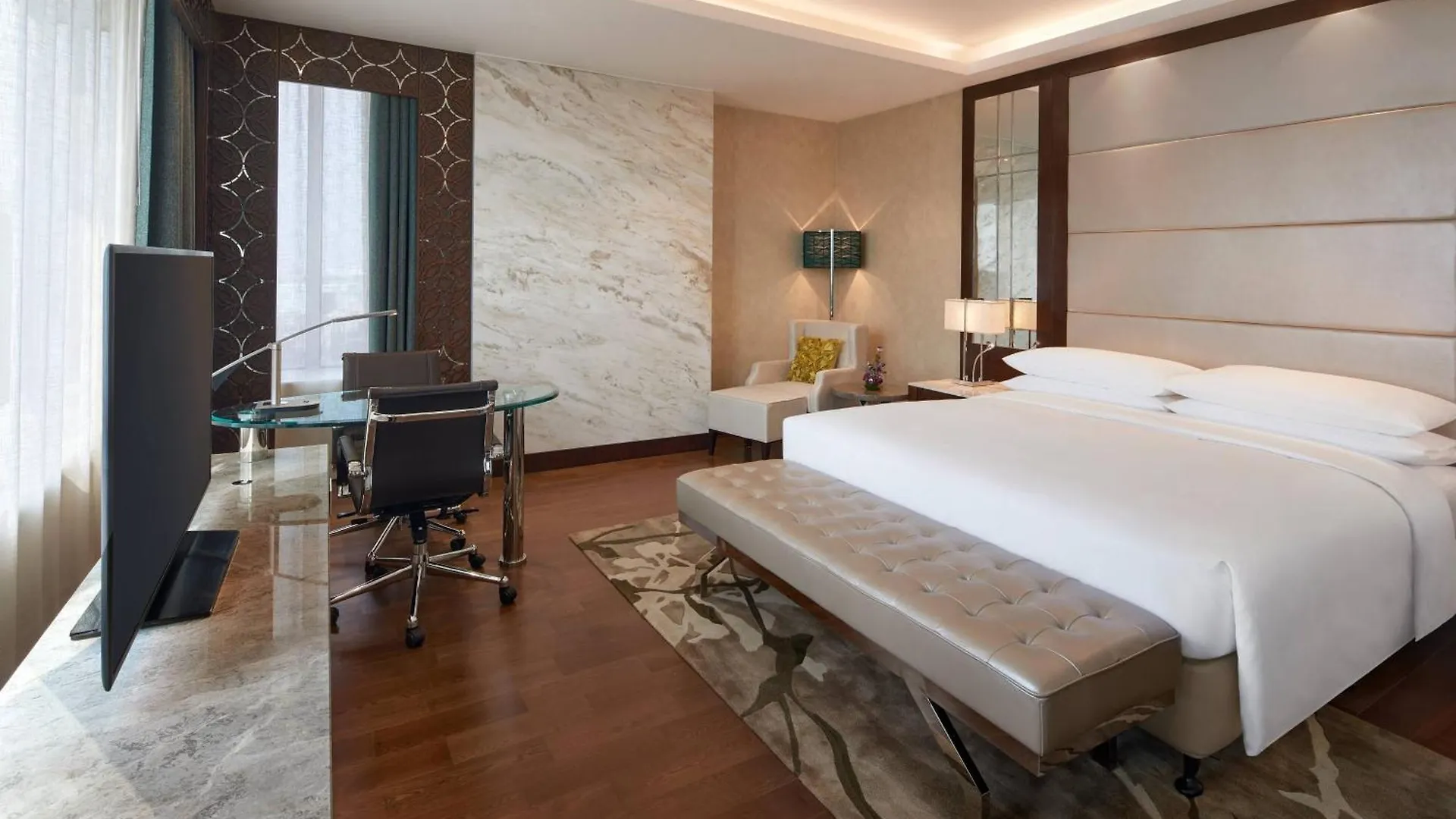 Renaissance Dhaka Gulshan Hotel