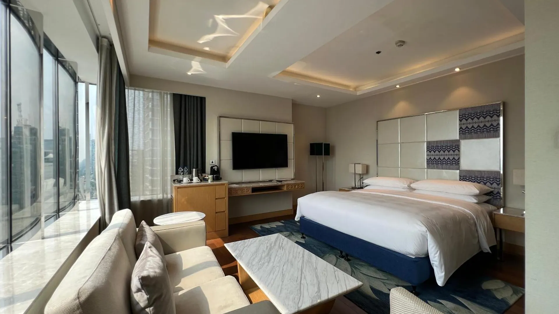 Renaissance Dhaka Gulshan Hotel